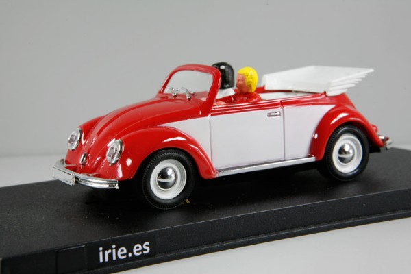 Vw Beetle Cabrio Rojo / Blanco