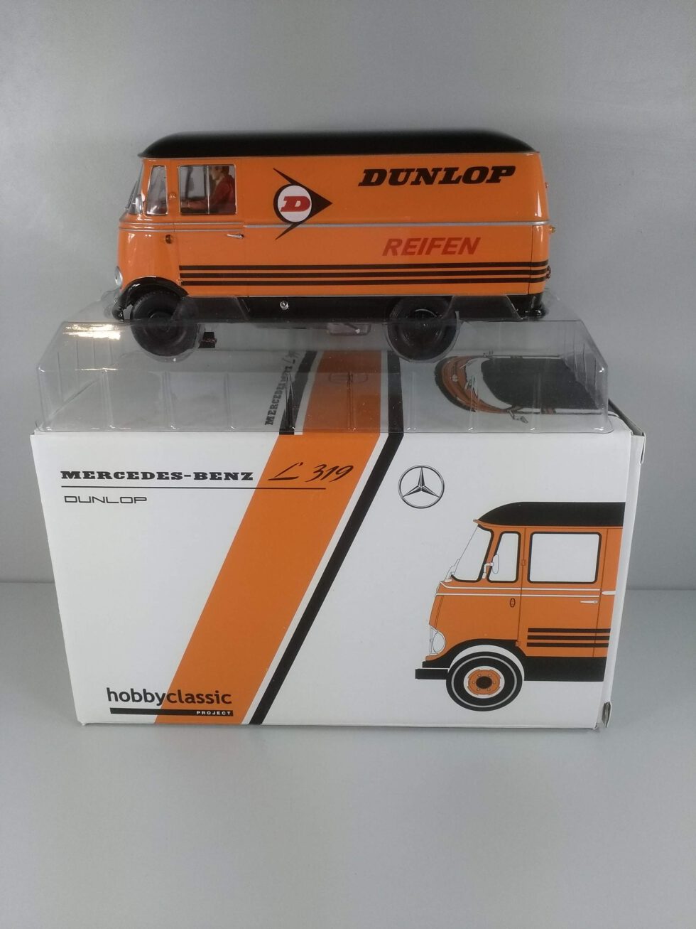 MERCEDES BENZ L319 DUNLOP de Hobby Classic 2