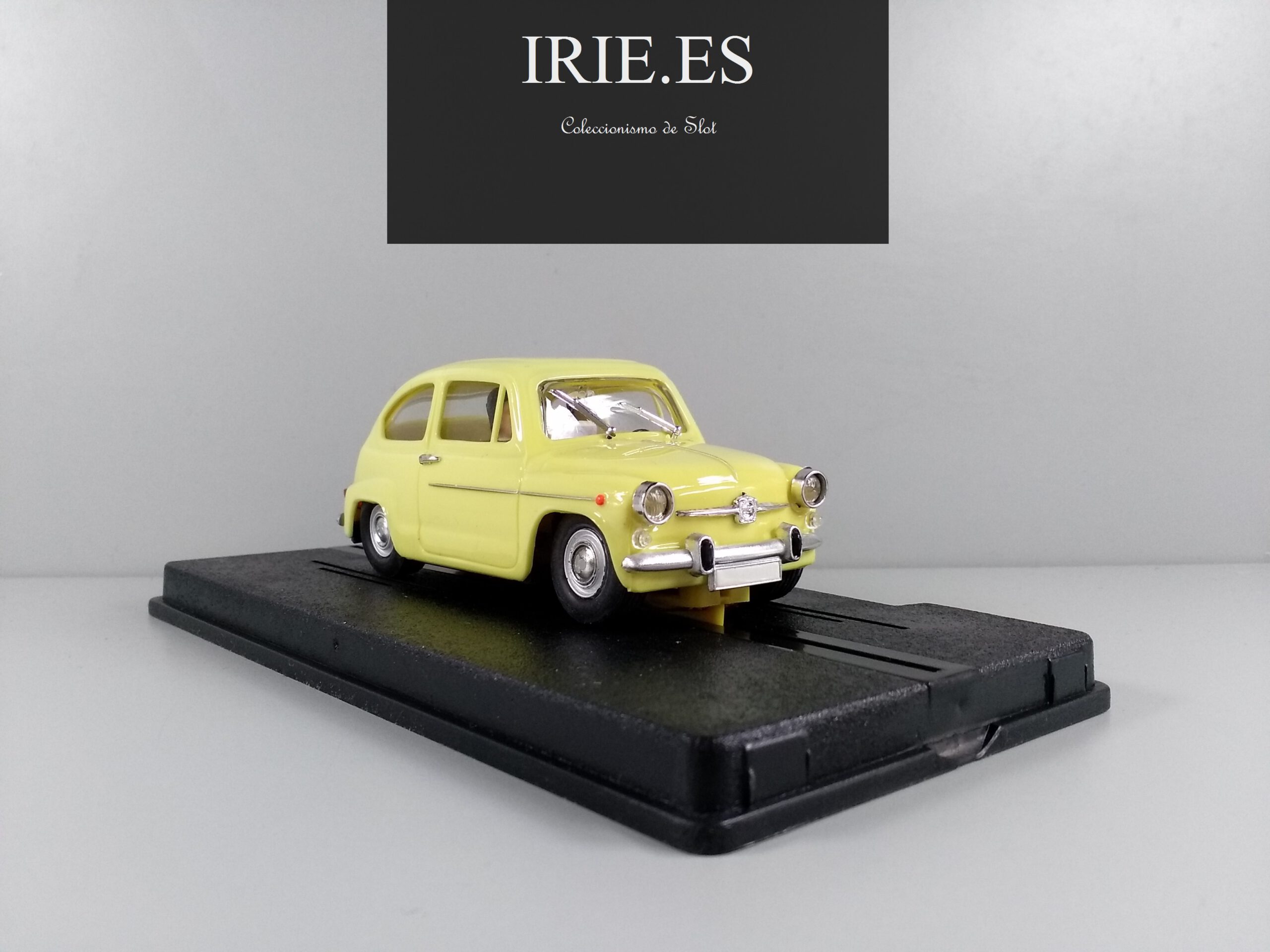 Reprotec<br />
Rt/1956 Fiat Abarth<br />
Alitalia 70 Nº23